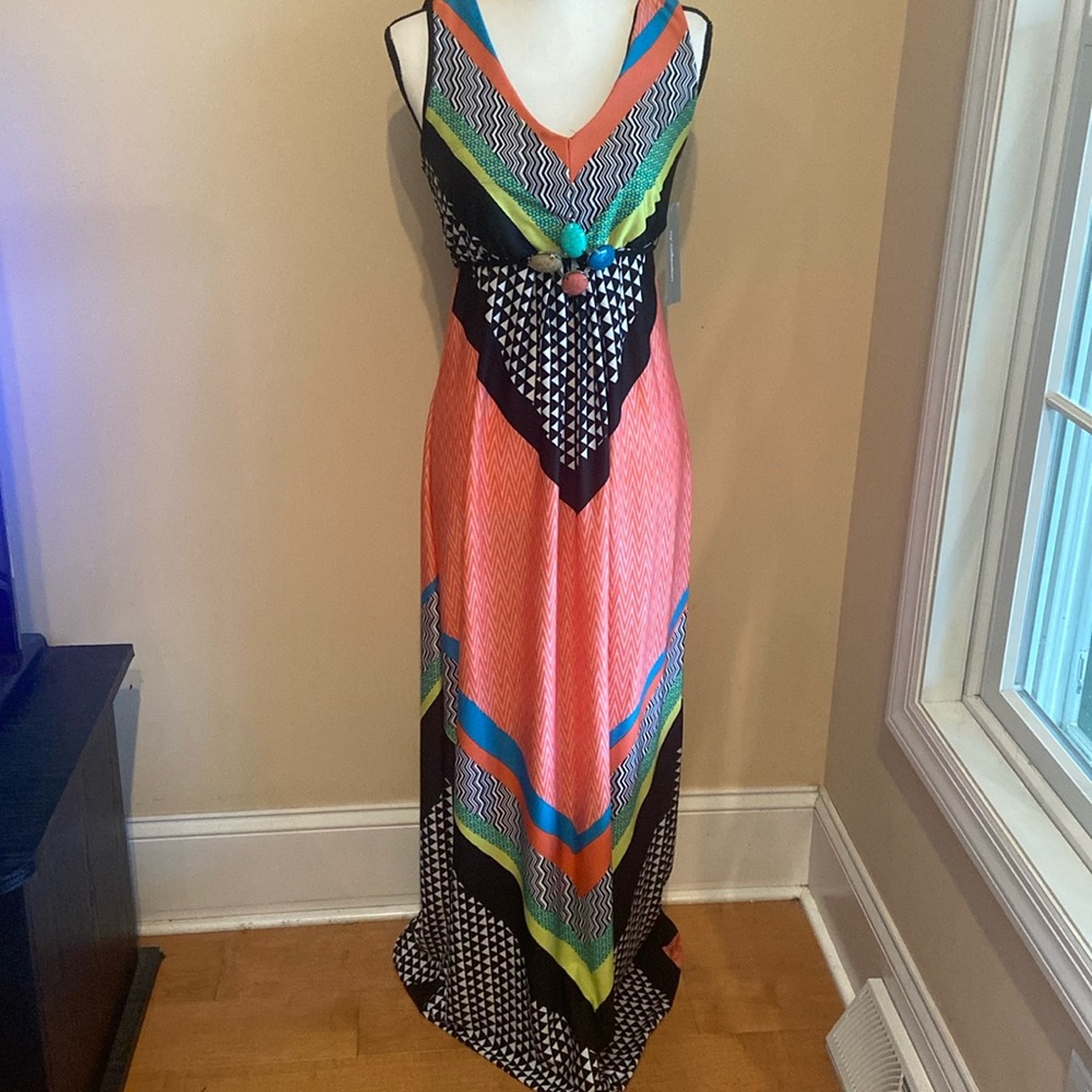 NY COLLECTION NWT Size S Sleeveless Maxi Dress